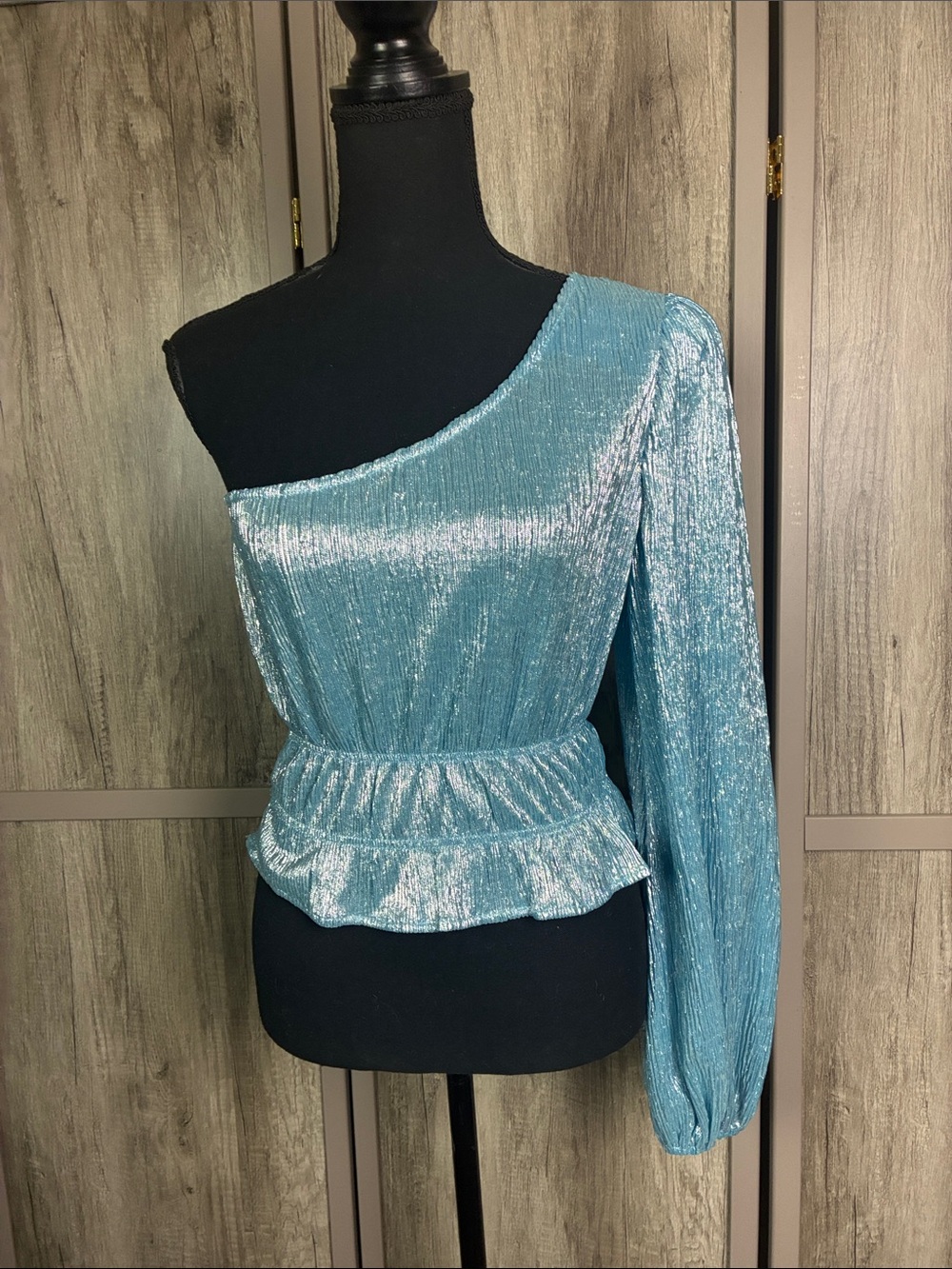 One-Shoulder Metallic Blue Peplum Top